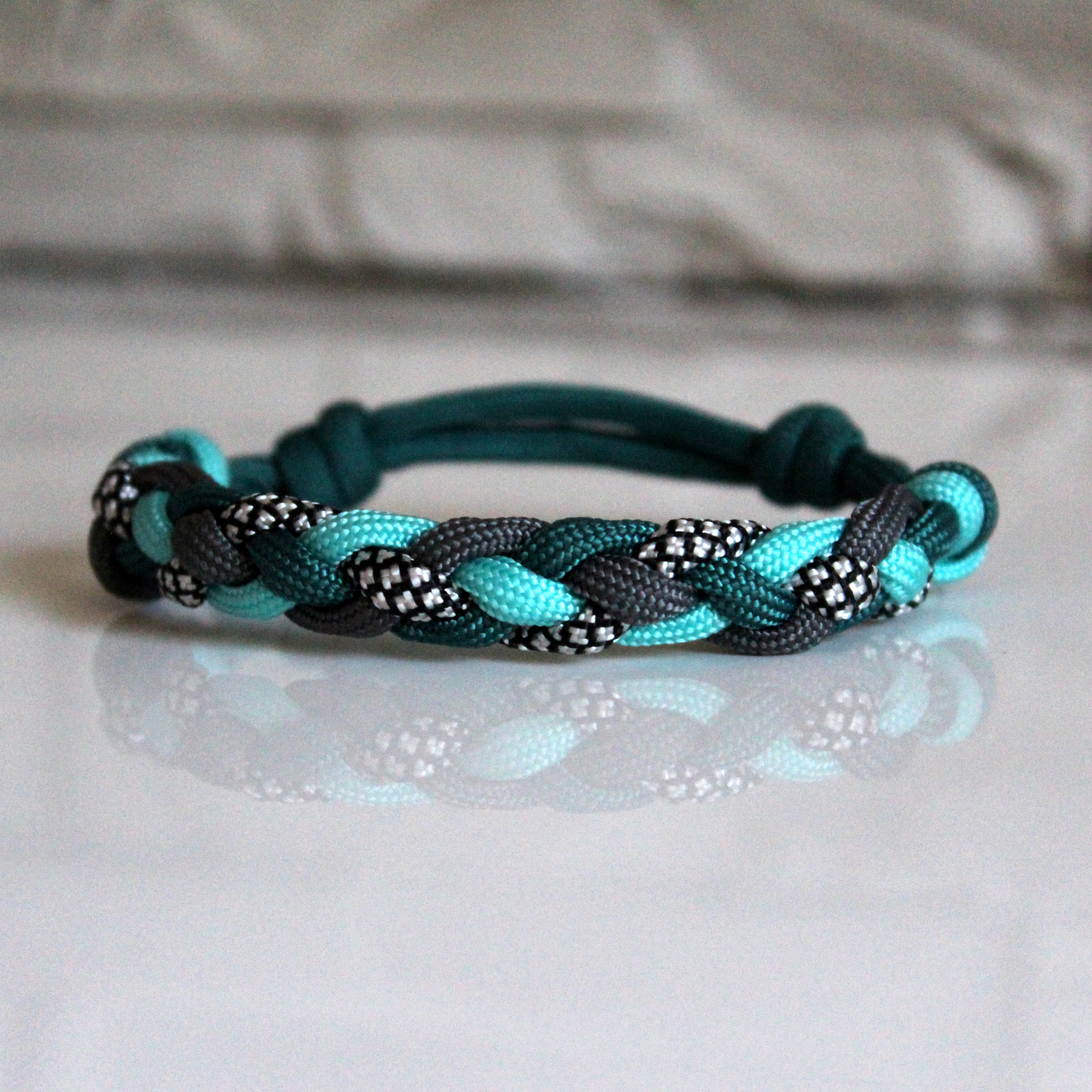 Bracelet paracord